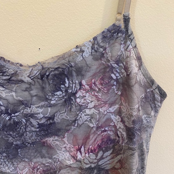 Cache Camisole/Tank Top - Picture 2 of 6